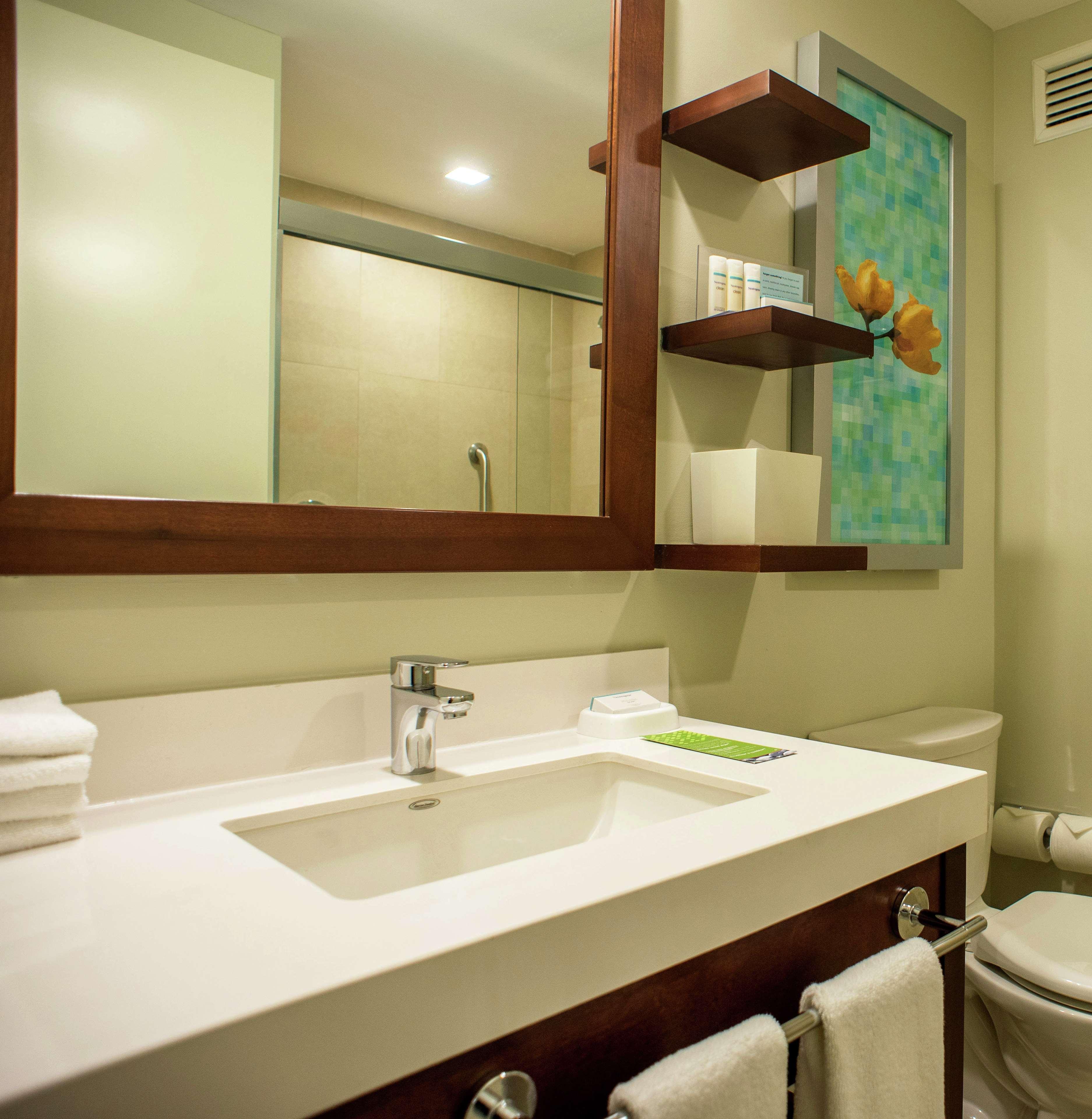 Hampton Inn By Hilton מרידה מראה חיצוני תמונה