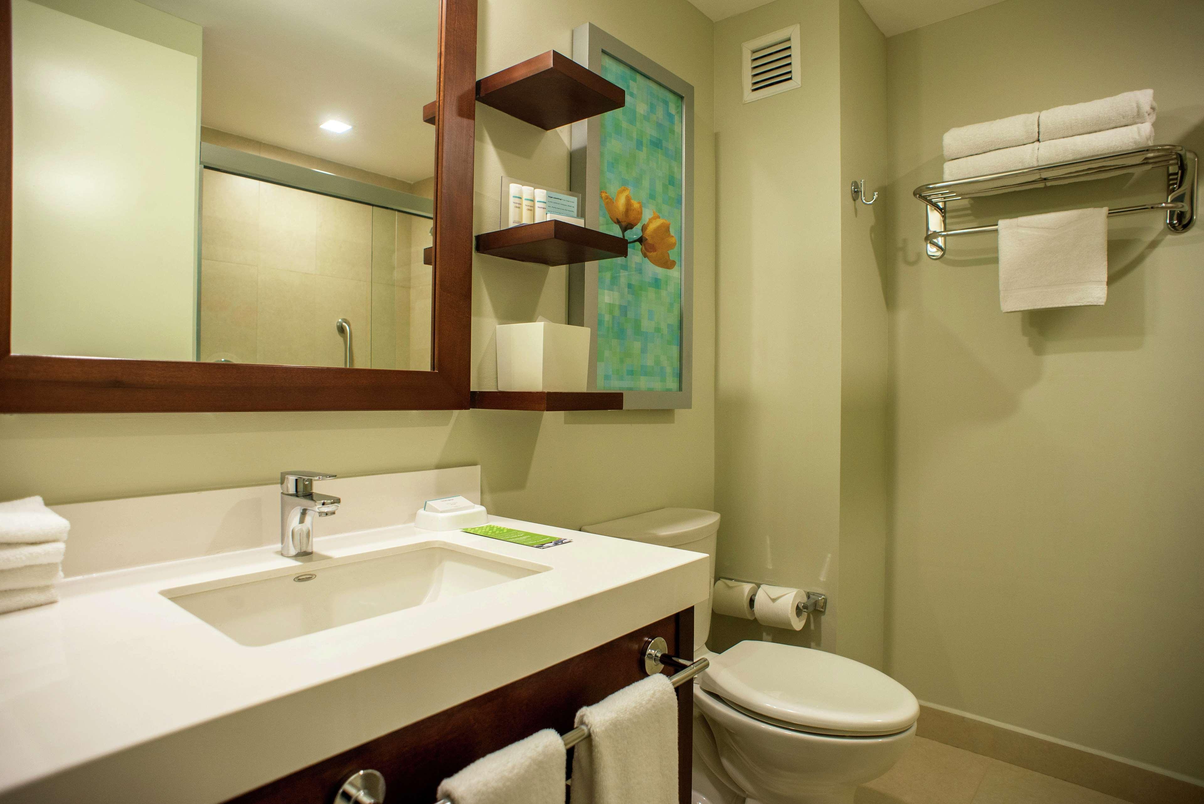 Hampton Inn By Hilton מרידה מראה חיצוני תמונה
